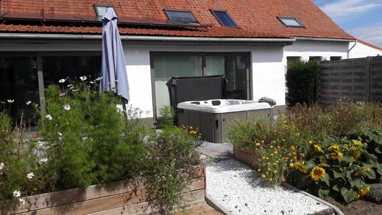 Vakantiehuis 'De Wulpenbrug' Eksteriør bilde